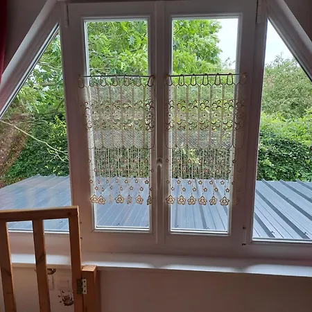 D'hotes Murielle Bed and Breakfast 3*